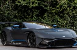 开云体育-神锋归来，伊布只手掌控AC米兰对阵佛罗伦萨的比赛走势